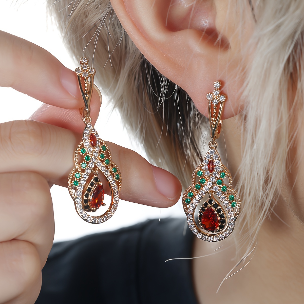 Women's Golden Teardrop Drop Earrings