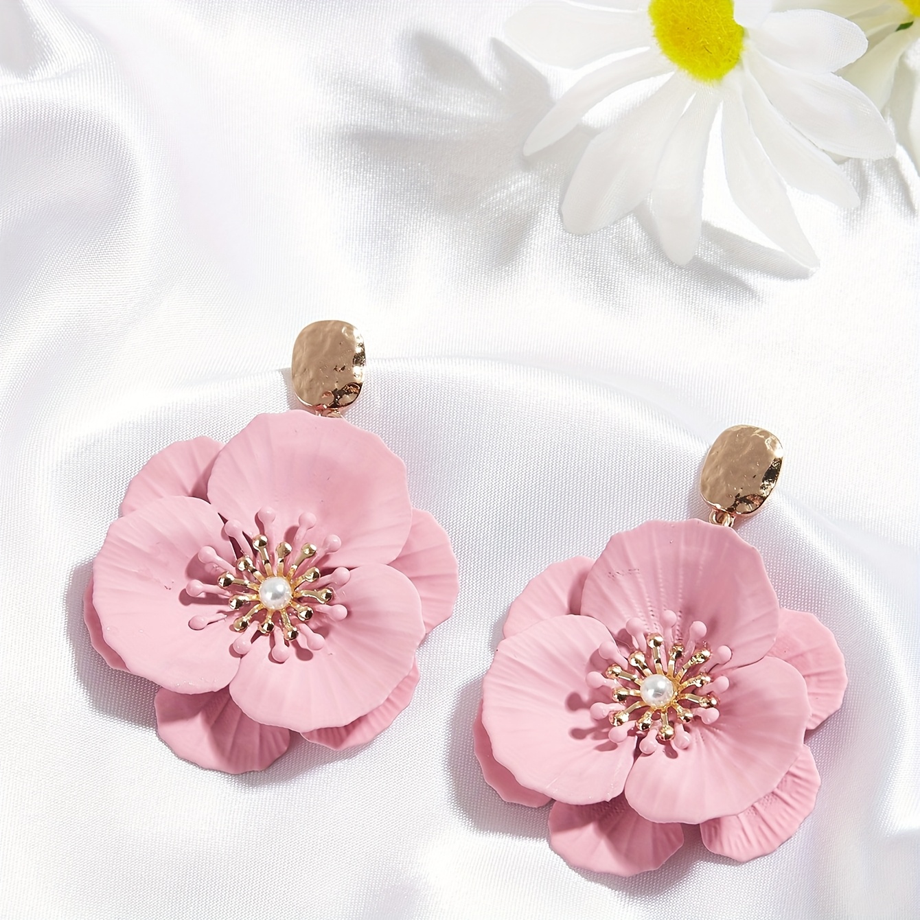 E-shop 1 Paar Europäischer Amerikanischer Stil Modische Süße Mehrschichtige Blumen Ohrringe für Damen – Ideal für Valentinstag, Urlaub