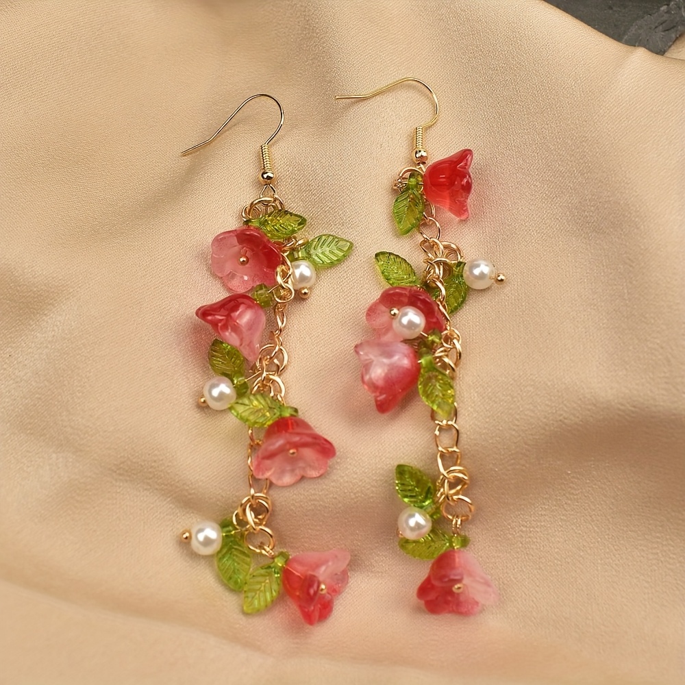 E-shop 1 Paar Damenmodische Hängende Ohrringe Eleganter Urlaubsstil Damen Glas Windspiel Blumenbesatzte Hängende Lange Ohrringe Geeignet Für Tägliche