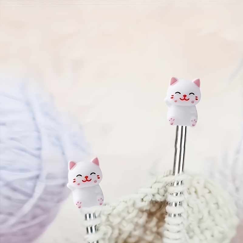 E-shop 2er-Pack Niedliche Katzen-Nadelspitzen - Rutschfeste Strick- & Häkel-Schutzspitzen mit Ausdrucksstarken Augen, Robuste Silikonspitzen für