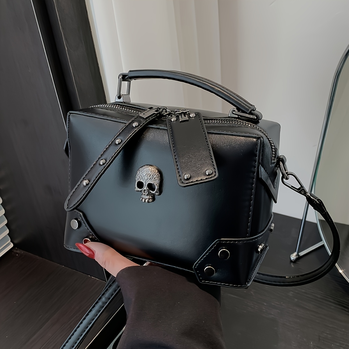 Image of Women's Punk Motorcycle Style Y2k Retro Handbag - Large Capacity Crossbody Bag With Adjustable Strap & Rivet Decoration, Edgy Shoulder Purse Suitable For Parties, Music Festivals, Daily Wear