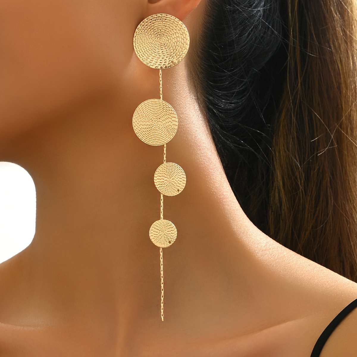 Vintage Golden Tone Floral Pattern Tassel Drop Earrings