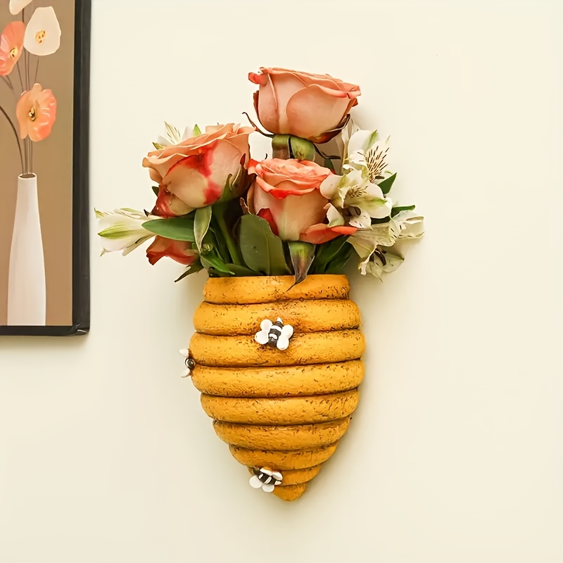 Image of 1pc Summer Romantic Honeycomb Flower Pot Wall-mounted, Modern Decorative Planter, Suitable For Indoor Outdoor Honeycomb Vase, Full Of Atmosphere New Style