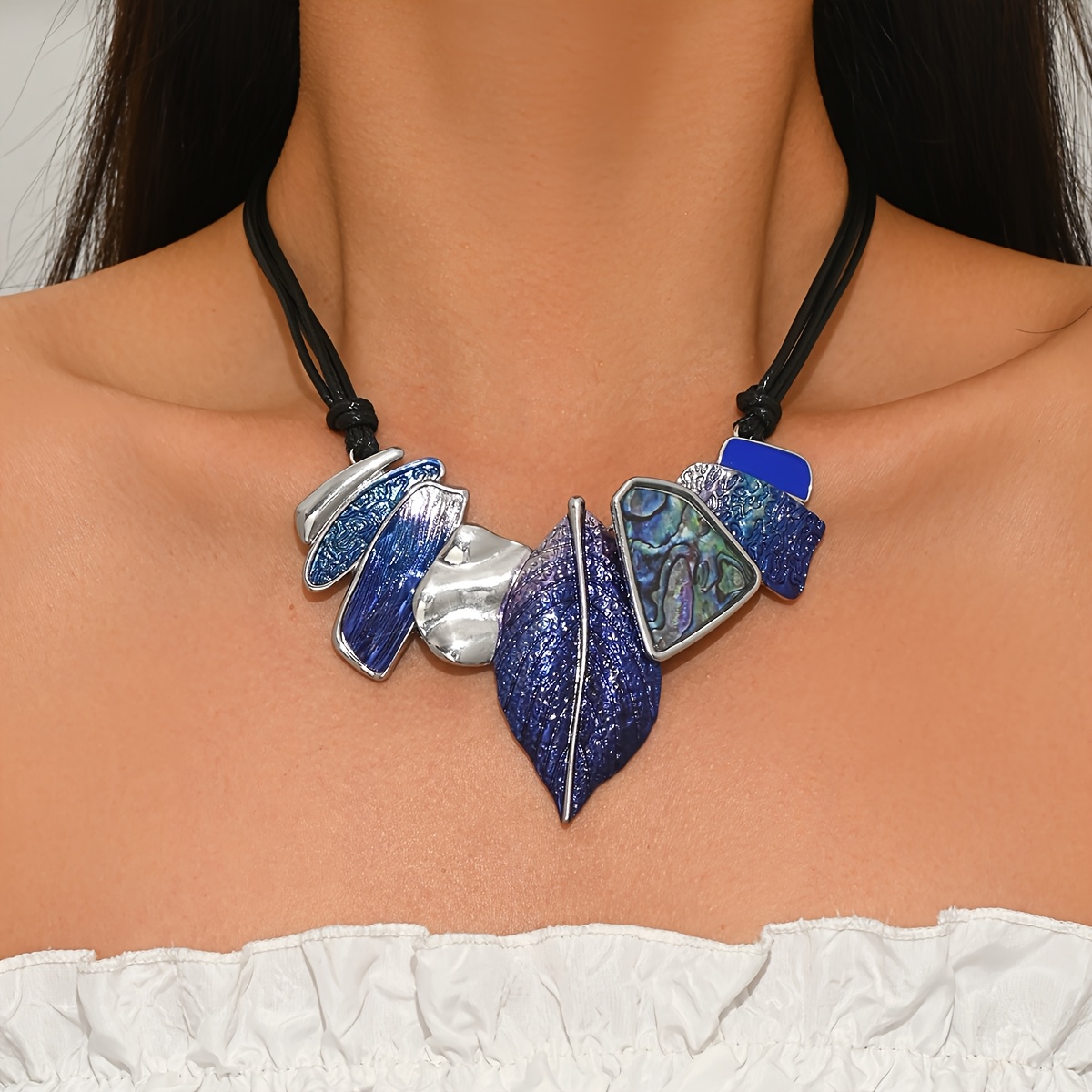 TEMU 1pc Retro Leaf Color-block Necklace Suitable For Women's Vacation Wear