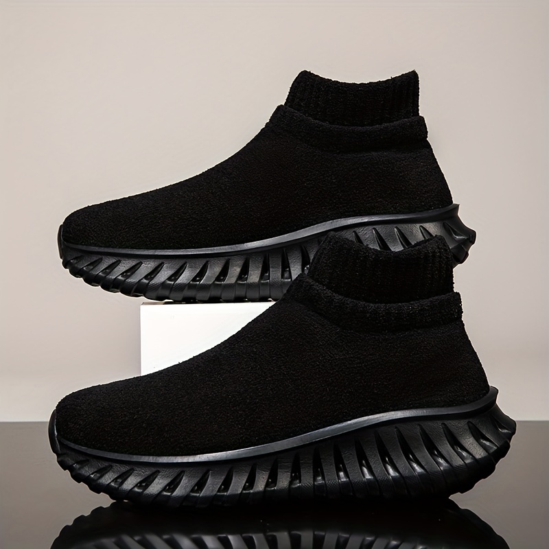 New Winter Collection of Thick-Soled Oversized Unisex Shoes, Warm Mid-Top Couple Shoes, Easy Slip-On Soft Casual Walking Shoes