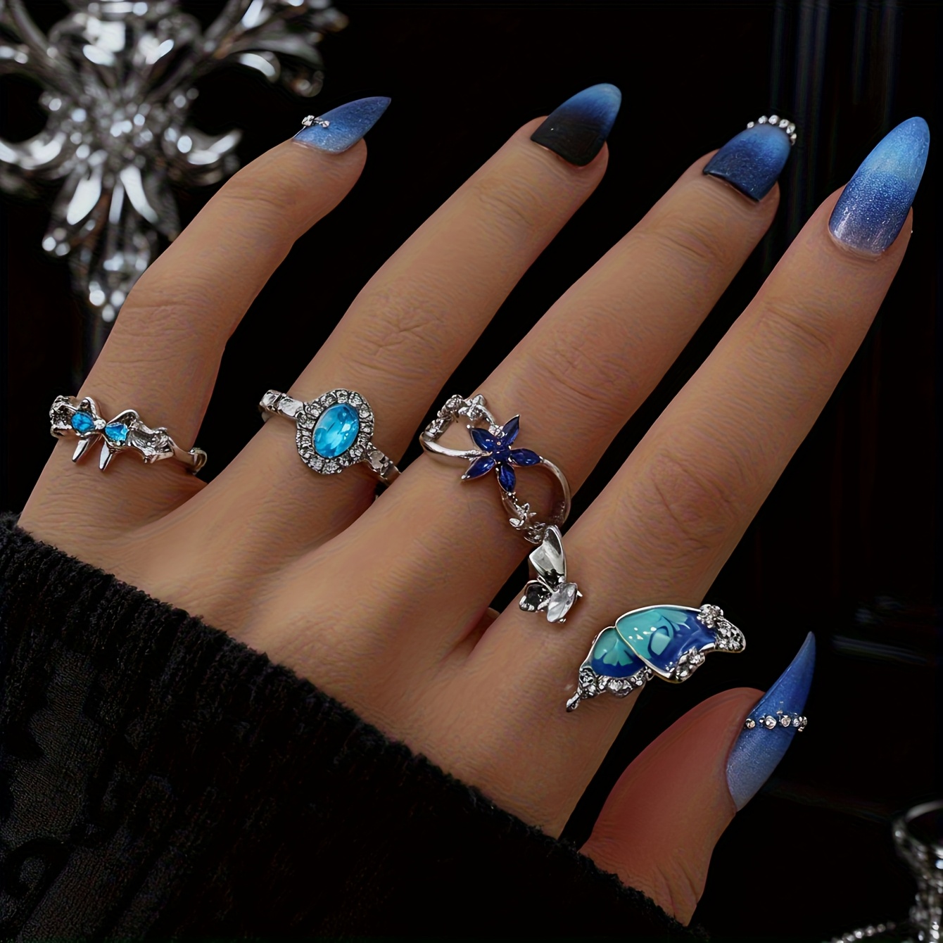4pcs Set Alloy Oil Painting Rhinestone Inlaid Ring Vintage Elegant Fashion Blue Flower Simulated Gemstone Ring Set Gift For Banquets, Weddings, Birthdays Dark Gothic Ring Set