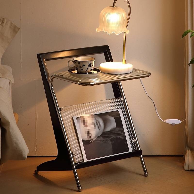 Black Z-Shaped End Table Featuring a Glass Top And Magazine Holder, Perfect As a Retro Accent Table Or a Small Coffee Table with Storage for Your Living Room Or Bedroom