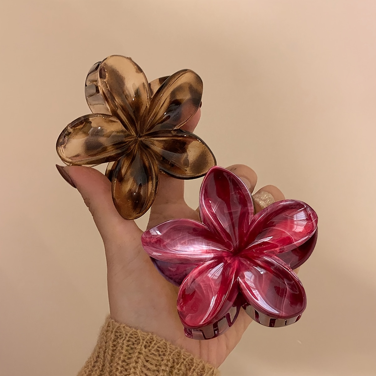 TEMU 2pcs Frangipani Flower Hair Claw Clips, 8cm/3.1in, Print, Elegant And Simple Hair Claws, Suitable For Beach Vacation Photos, Parties, Commuting,