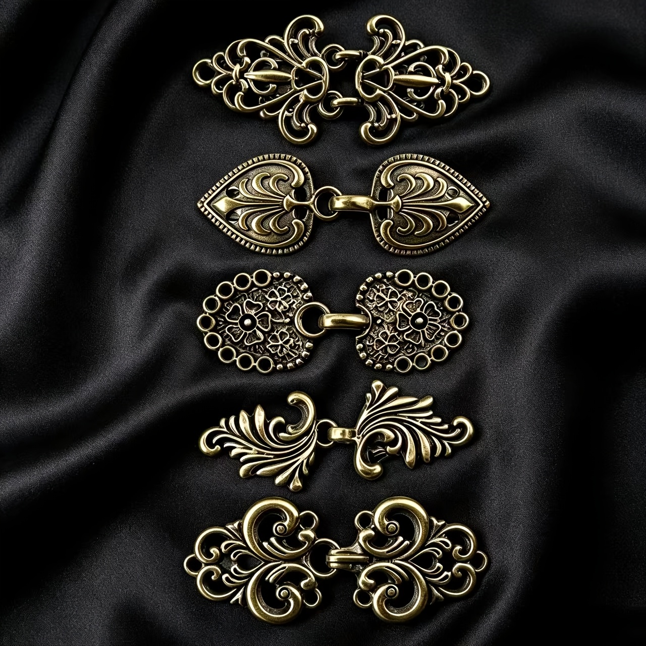 TEMU 5pcs Vintage Cape Clasps, Metal Shawl Clips, Decorative Cardigan Fasteners, Gothic Lace Collar Buttons, Halloween Witch Cosplay Costume