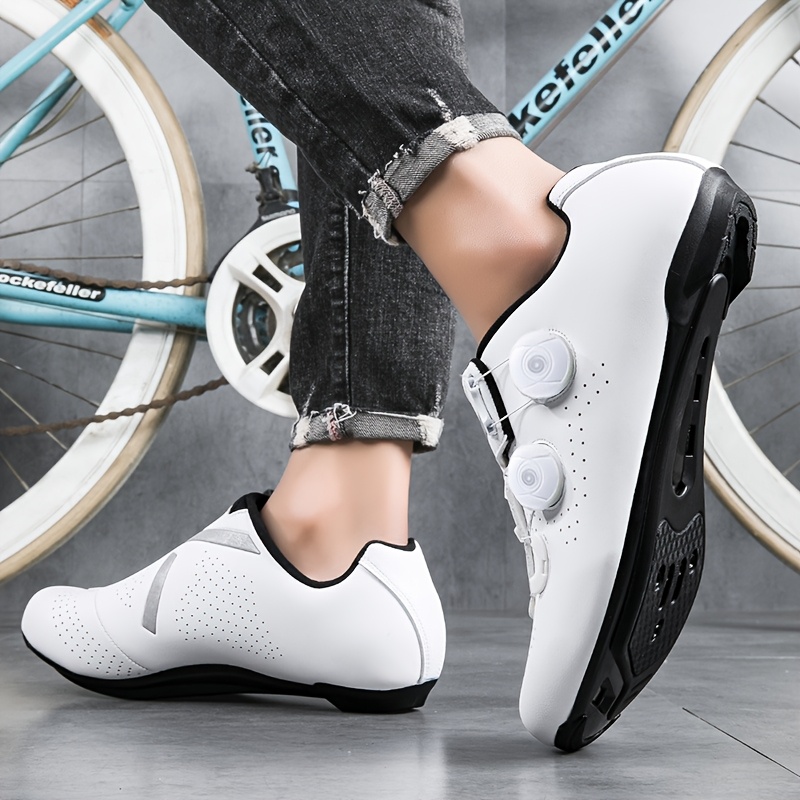 Chaussures de cyclisme professionnelles avec crampons pour hommes et femmes, baskets de vélo de route, de course, plates, SPD, nouvelle collection 2022