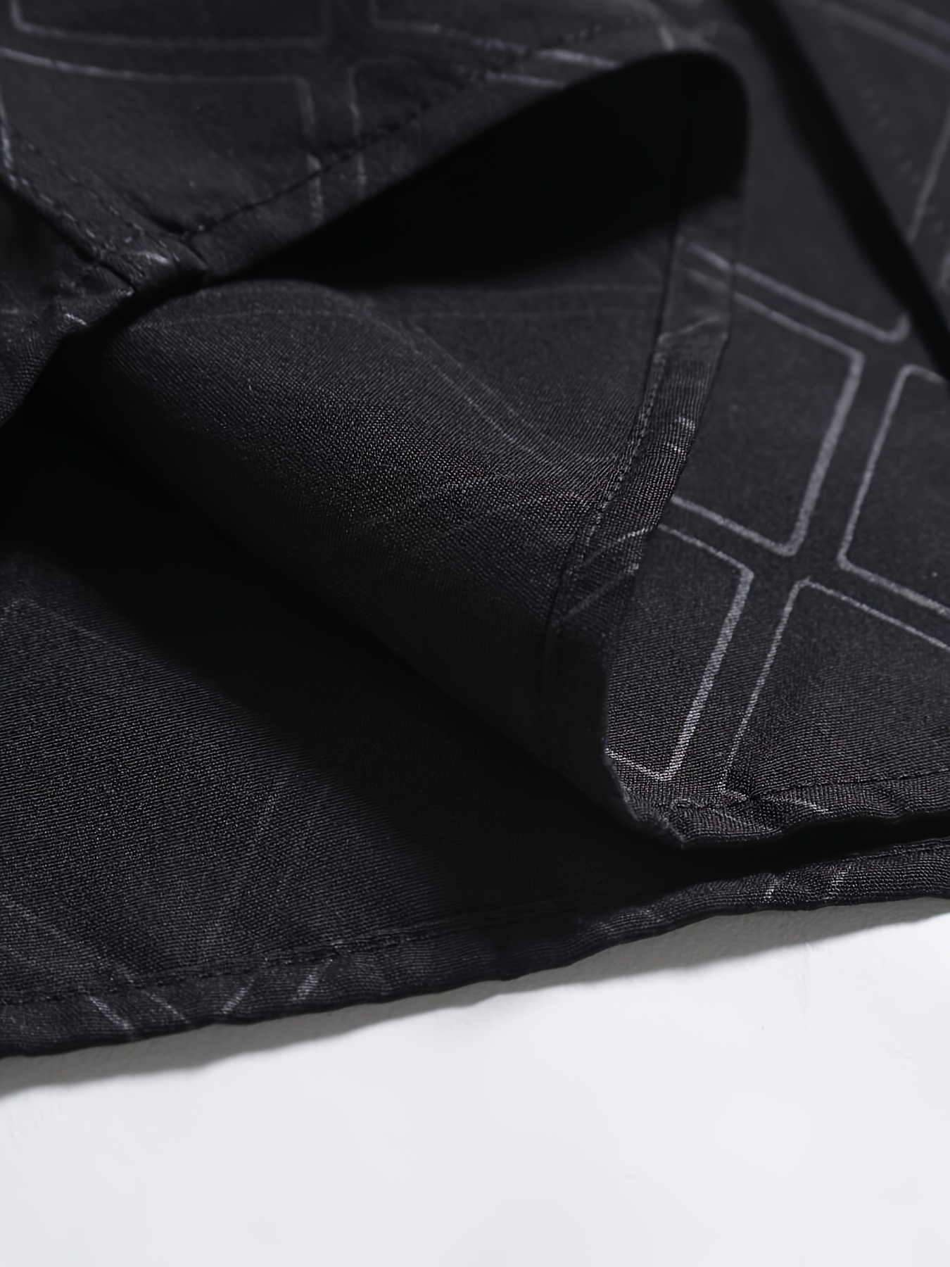 ανδρικό πουκάμισο στενής γραμμής με γεωμετρικό σχέδιο διαμαντιών - μαύρο, με κουμπιά, καλοκαιρινή επίσημη ενδυμασία, πολυεστέρας, πλενόμενο στο πλυντήριο, μοδάτη εμφάνιση | πουκάμισο με γεωμετρικό σχέδιο | πολυτελές πουκάμισο, κομψά πουκάμισα για το νέο έτος Στοιχεία είδους 4