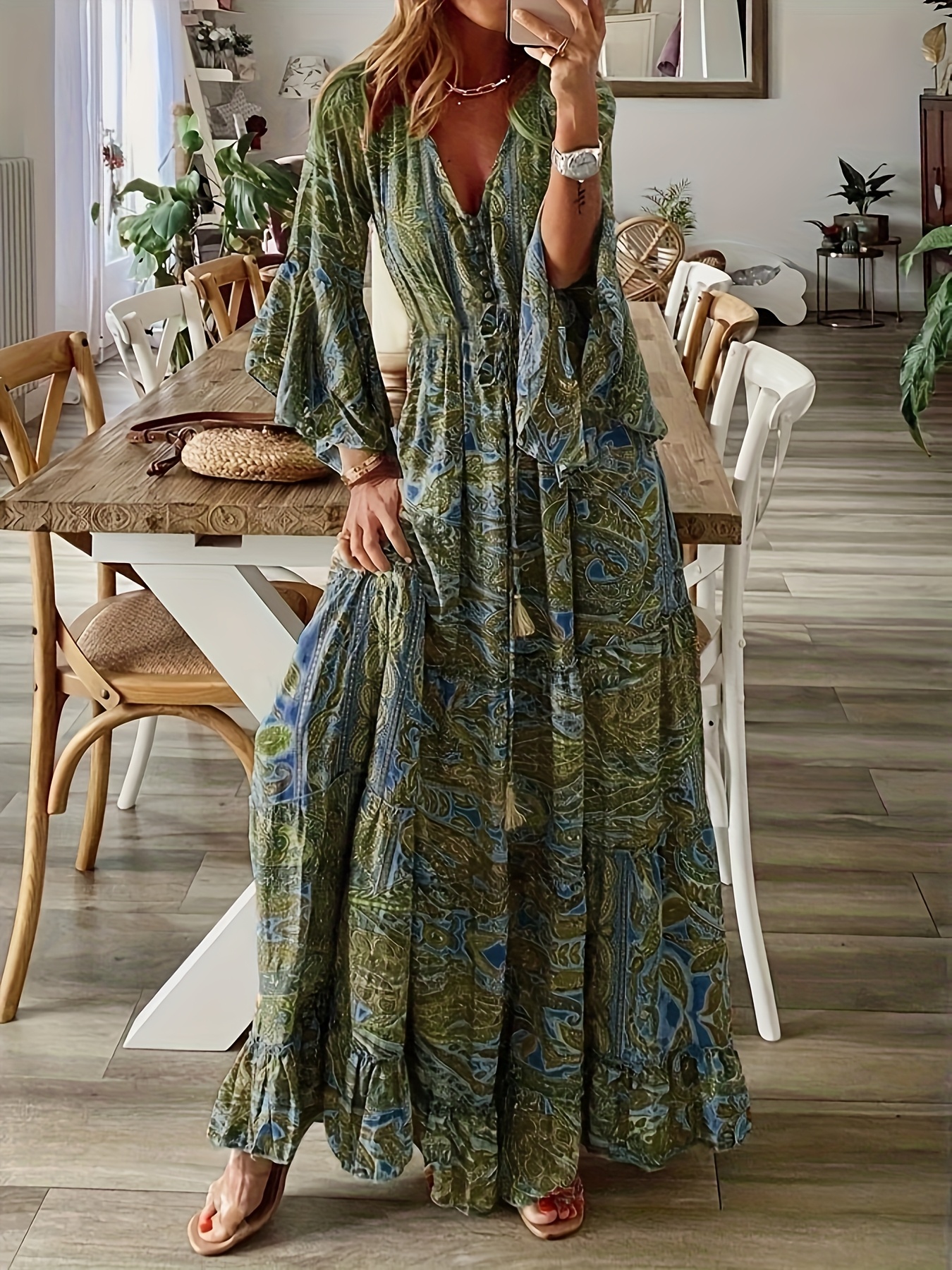 long sleeve luxury dress Parien Medium Waist Long Sleeve Luxury Dress – Parien House