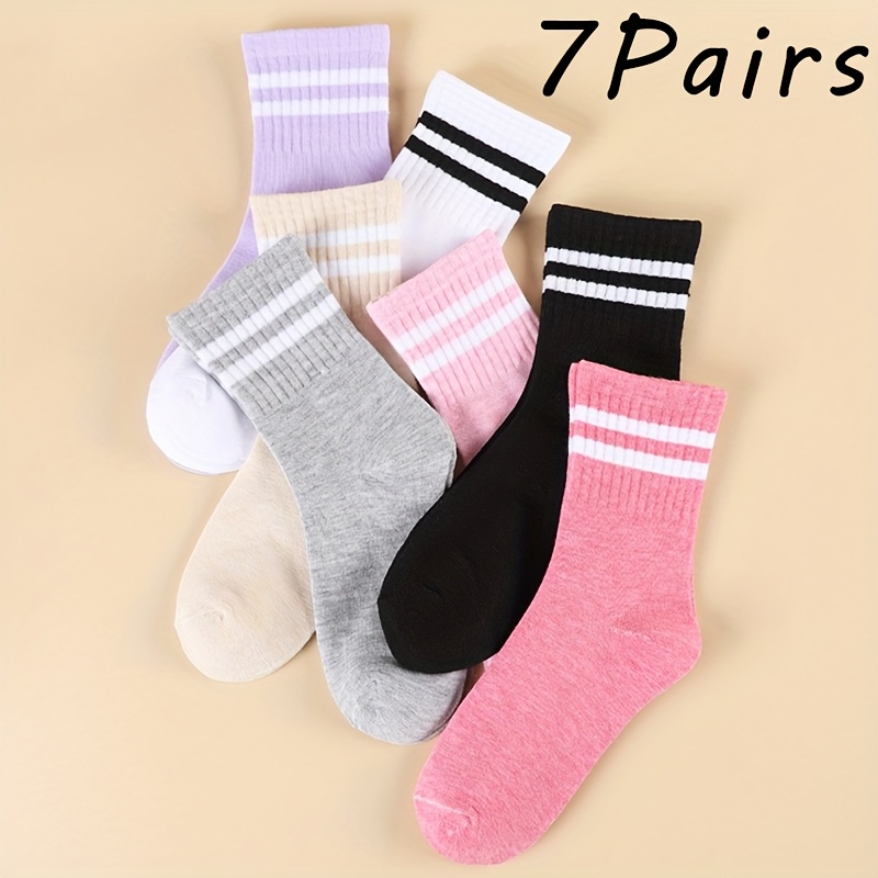 E-shop 7 Paar atmungsaktive Sportsocken – feuchtigkeitsabsorbierende schweißableitende Mid-Crew-Socken, schwarz-weiße Streifen, weiches