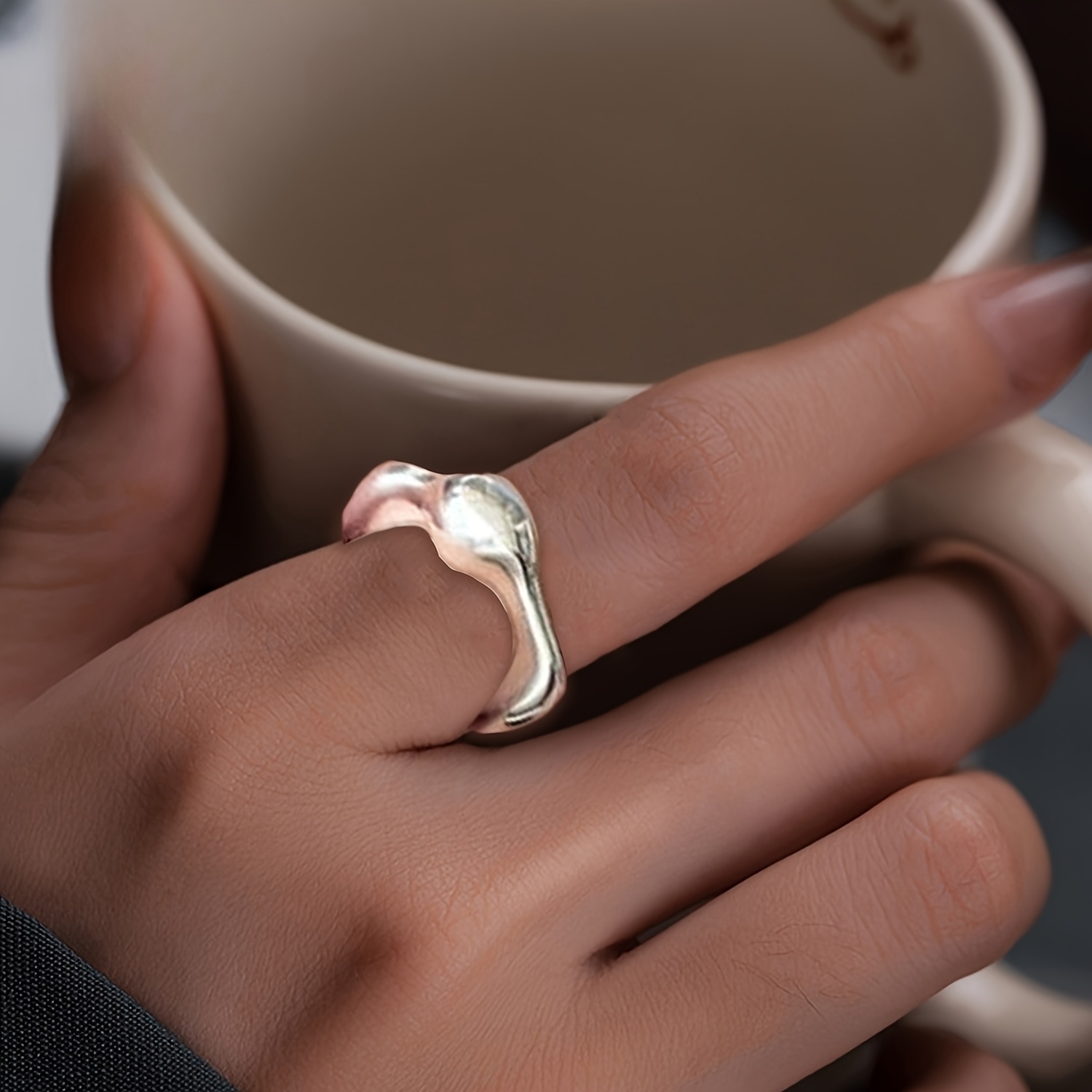 Women's 925 Silvery Plated Adjustable Ring, Fashionable for All Seasons
