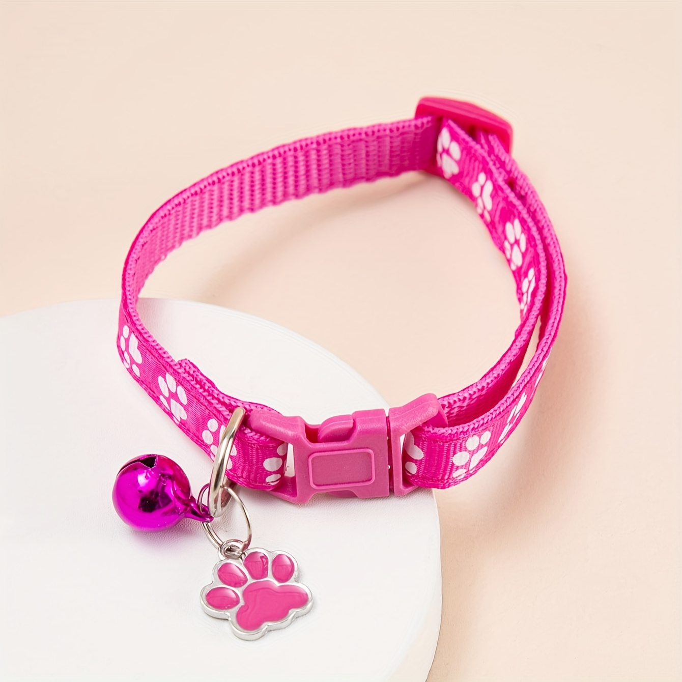 1pc   print pendant bell collar suitable for dogs and cats Product details 0