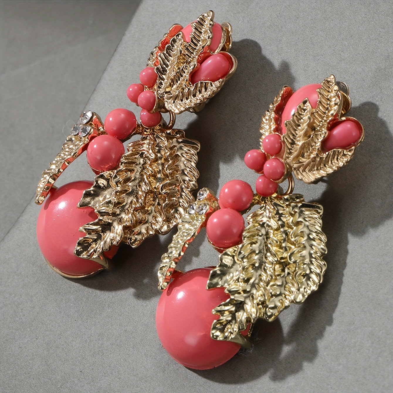 Sweet Resin Flower Ear Clips, Perfect Gift for Women