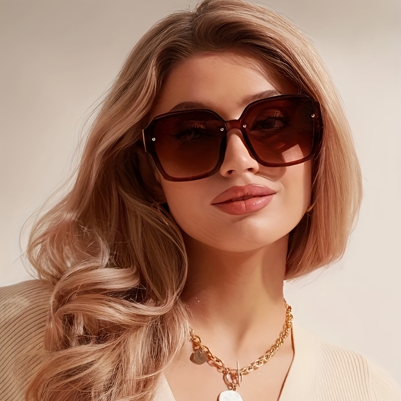Retro Style Women'S Fashionable Everyday Brown Glasses