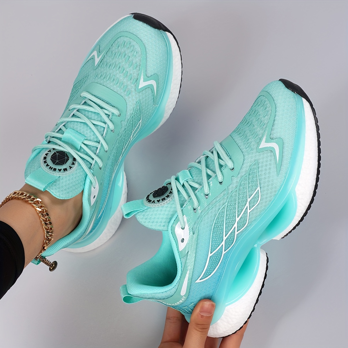 TEMU Ladies' Fashionable Casual Sports Shoes, Elegant And Stylish For Leisure Activities, In Large Sizes And Multiple Colors. Are Comfortable,