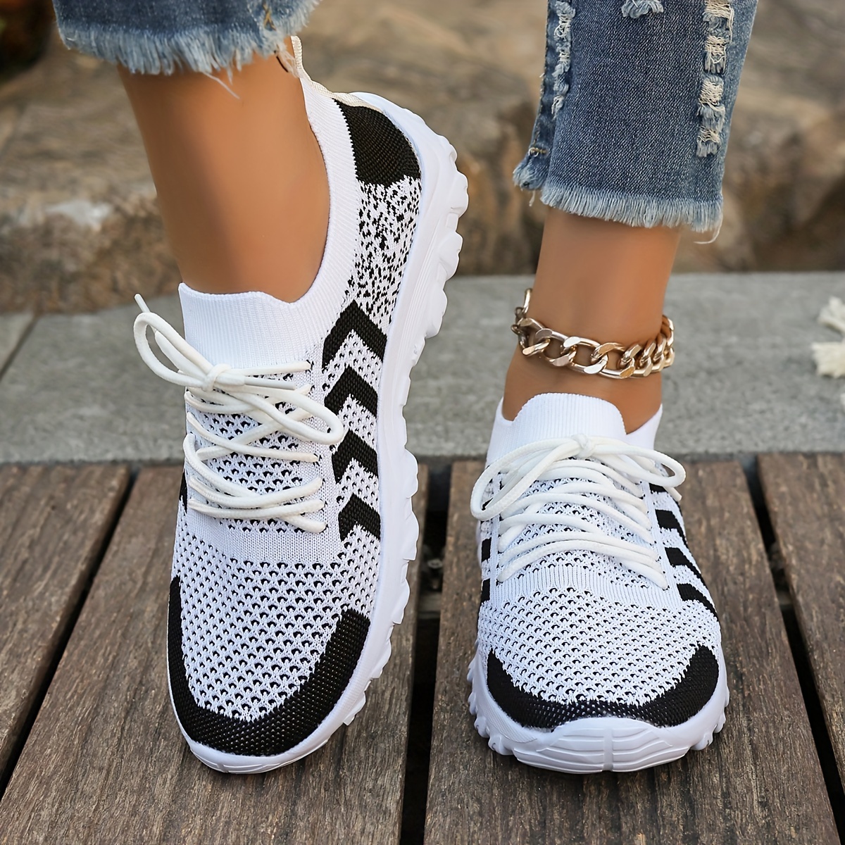 

Women's Casual Sneakers With Stripes, Low-top Slip-on Fashion Shoes, Breathable Fabric Upper & Lining, Comfort Eva Sole, Versatile All-season Footwear, Taizhou-origin