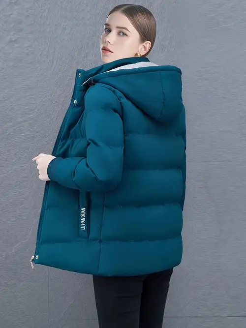 우아한 방향 - 여성을 위한 따뜻한 가을과 겨울용 후드 코트