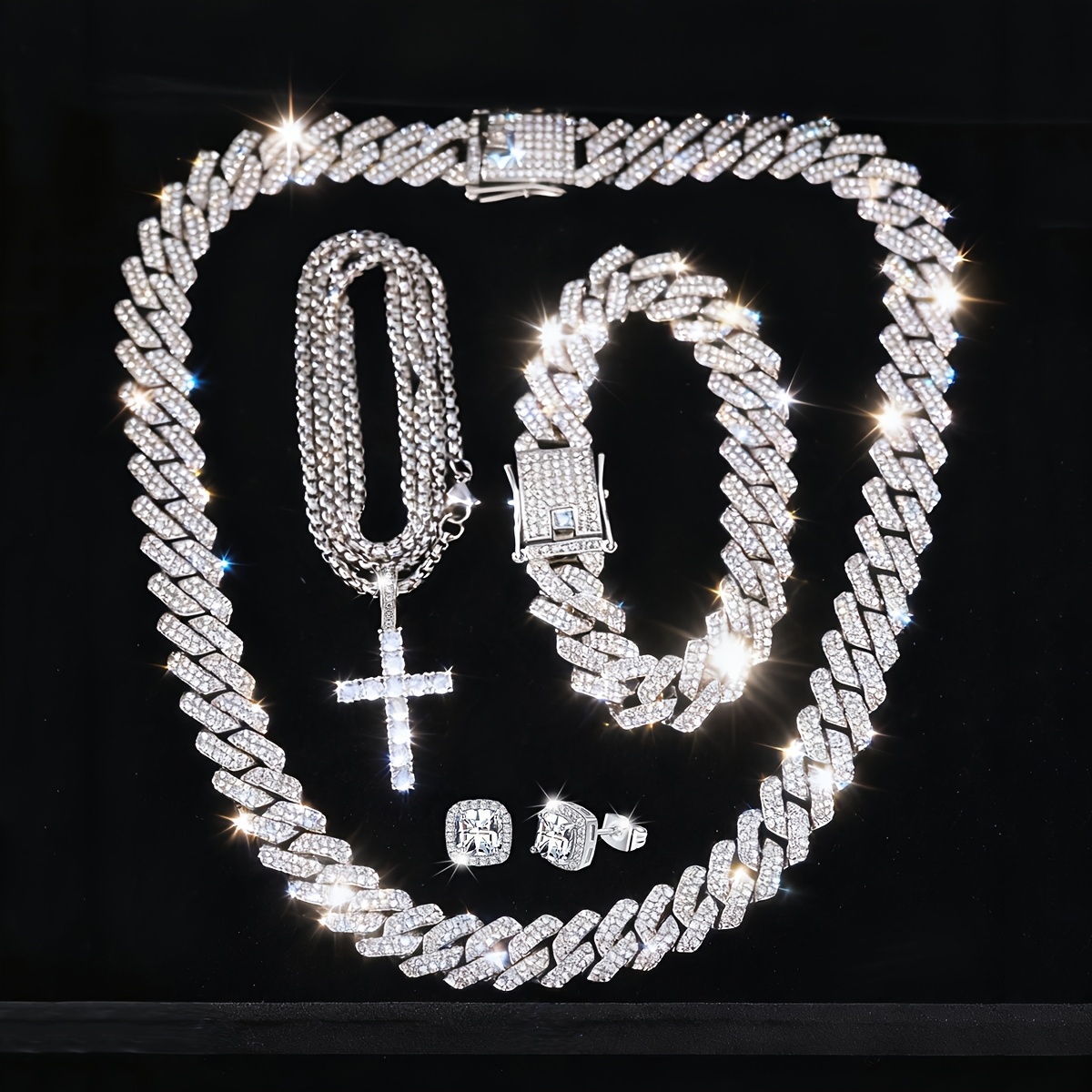 4pcs Classic Cuban Chains Necklace & Bracelet Set with Cross Pendant