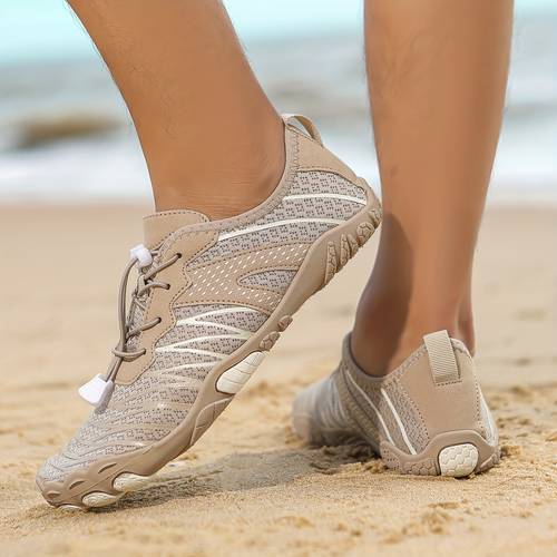 ladies new stripes breathable outdoor anti slip fabric upper fabric inner rubber sole fabric insole with eva for hiking