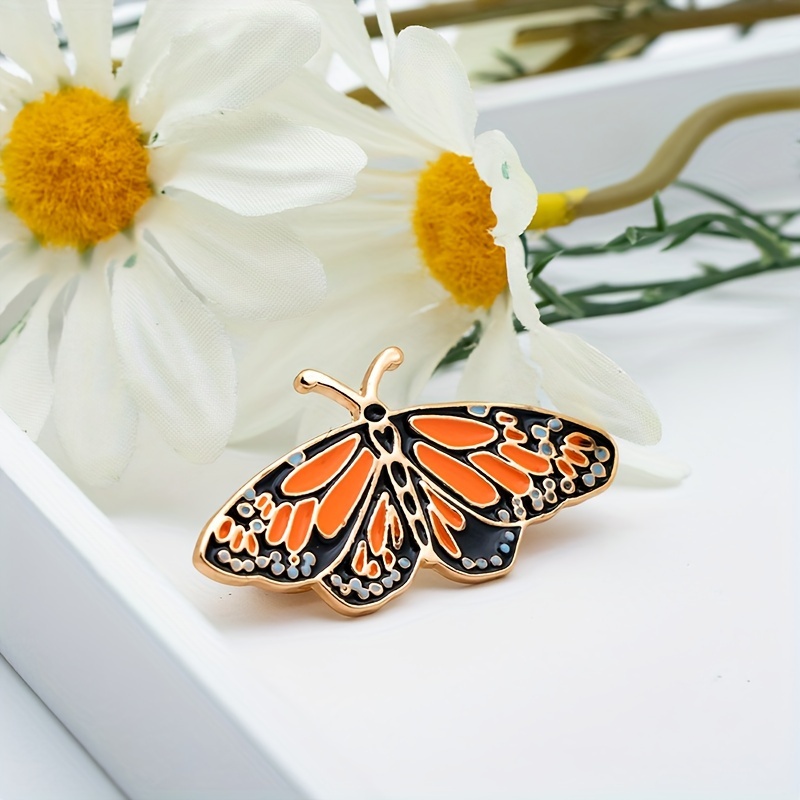 

Elegant Butterfly Brooch Pin - Zinc Alloy, Fashionable Accessory For , Perfect Daily Gift