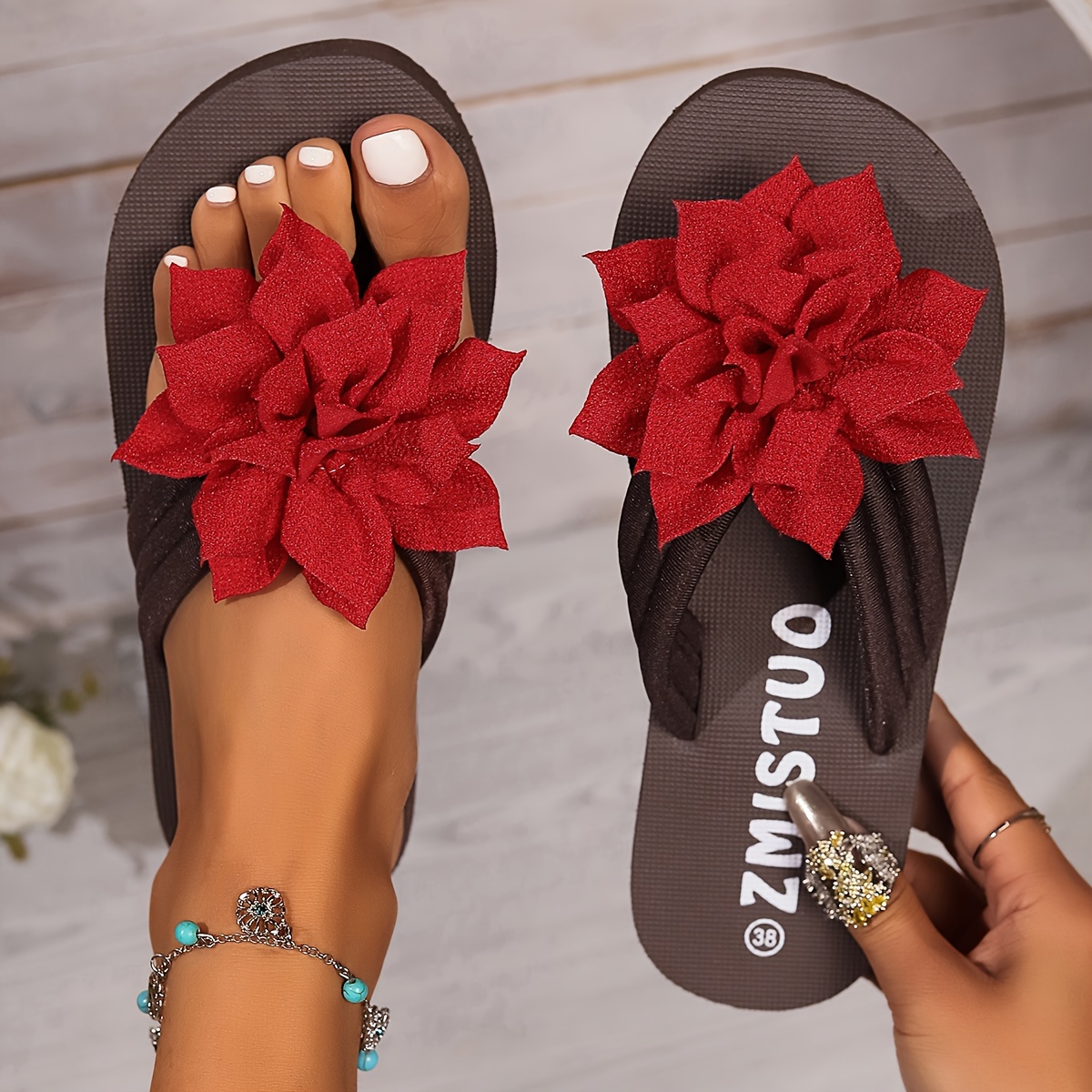 

Women's Flower Decor Flip Flops, Casual Clip Toe Summer Shoes, Comfortable Slip On Beach Shoes