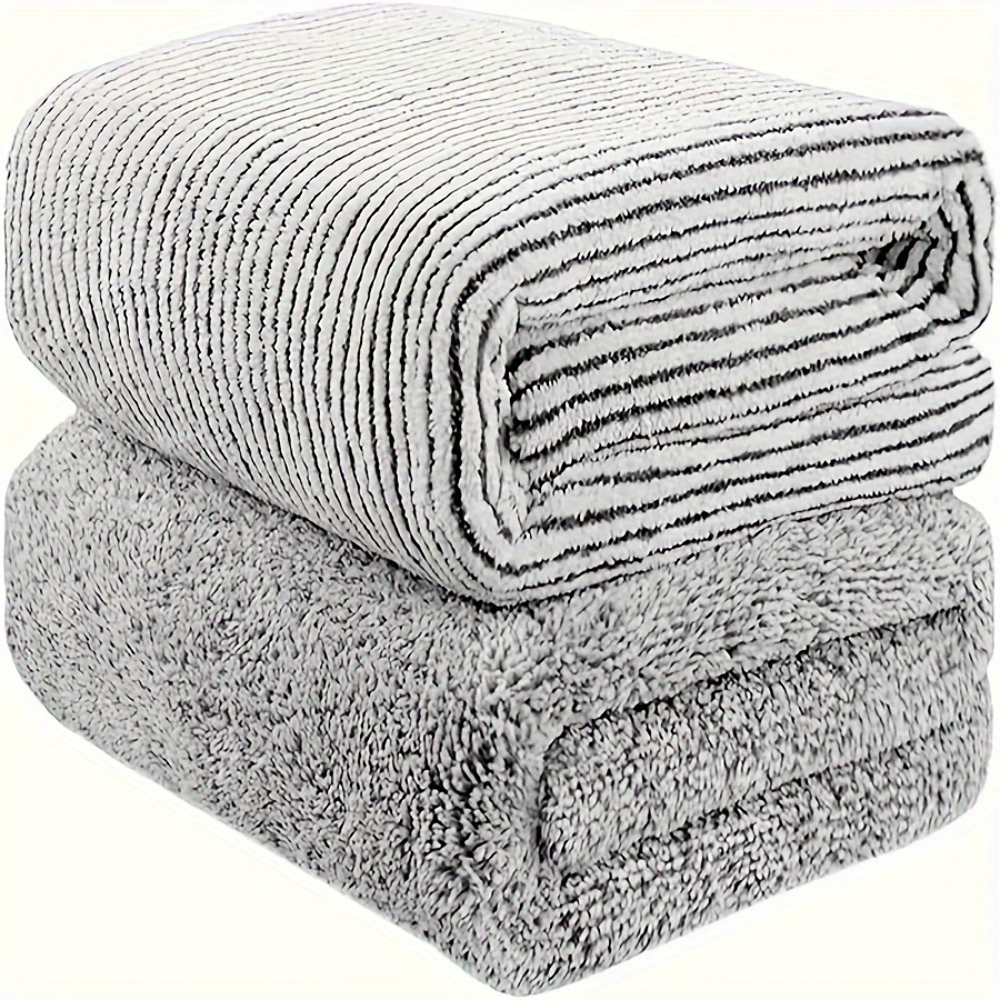 

2pcs Contemporary Striped Bath Towels, Coral Fleece, Polyester 85%, Polyamide 15%, Woven 300 Gsm, For Bathroom, Swimming, Fitness, Wash Cloths