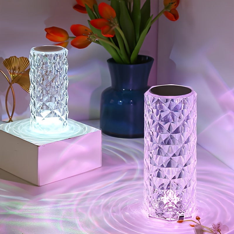 Lámpara de Cristal Mágica con Control: Ilumina tu Espacio con Estilo