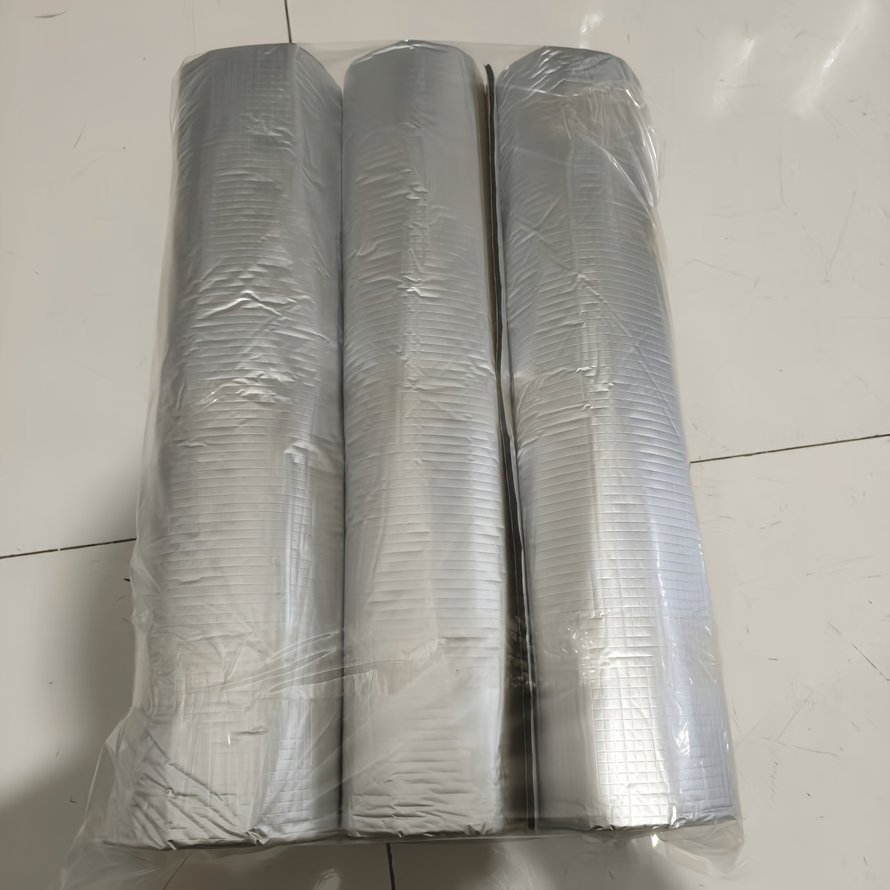 3 Rolls (50cm X 200cm X 0.5cm), Compact, Car Insulation Material, Super Insulation, Self-adhesive Aluminum Foil Car Insulation Arbitrary Cutting Door, Engine Hood, Heat Insulation