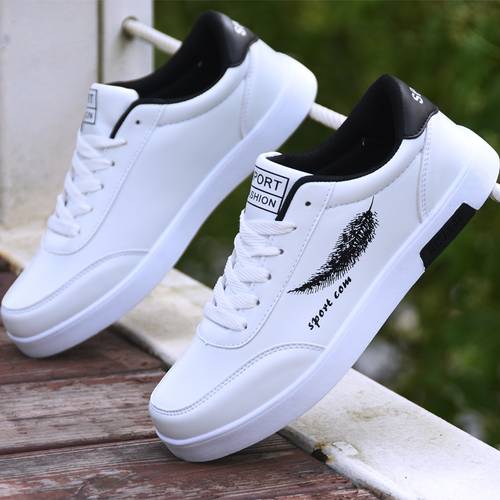 Men S Skate Sneakers - Non-Slip Grip, Cushioned PVC Sole, Lace-Up Closure - White Low-Top Shoes for Streetwear, Skateboarding, Everyday - with Non-Marking Outsole - Lightweight Casual Shoes for Men, Skate Shoes, Streetwear Footwear, Modern Street Style, Durable Construction, Versatile Footwear, Streetwear Lovers, Sporty Design, Breathable Fabric Lining, Comfortable Footwear,