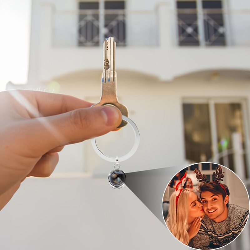 

Custom Photo Projection Keychain, Stainless Steel Personalized Picture Pendant, Fashionable Keyring, For Couples, Anniversary Luggage Tag, Loss Prevention Gift For Father's Day And Christmas