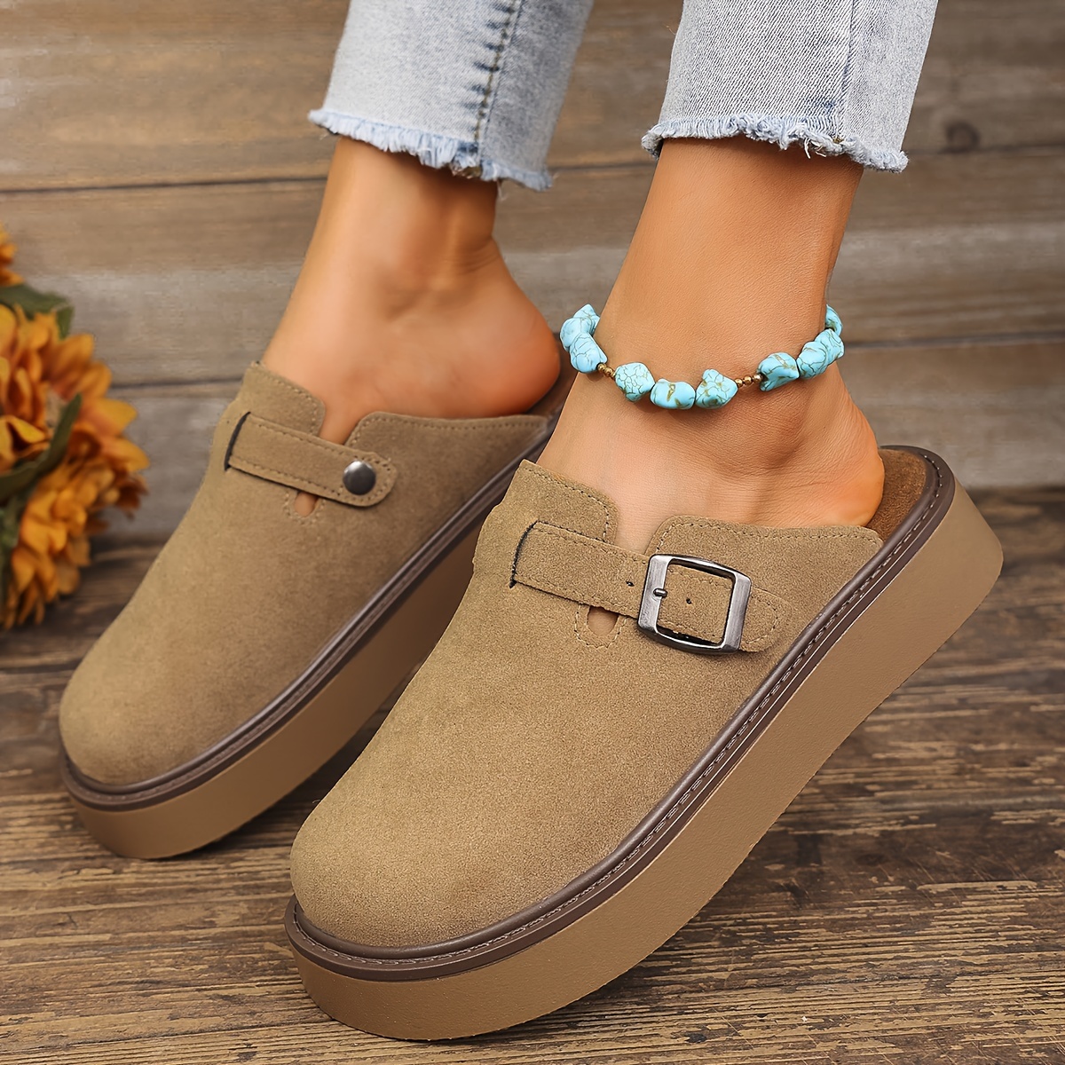 

Casual Loafers For Women - Flats With , Fabric , Flannel Insole, And Pu Upper - Retro Sole Toe Shoes From