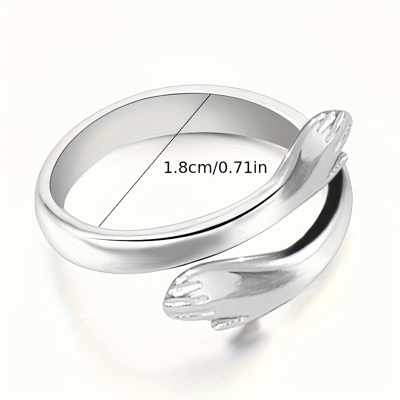 Stylish Ring Bracelet: Perfect Accessory for Your Fingers