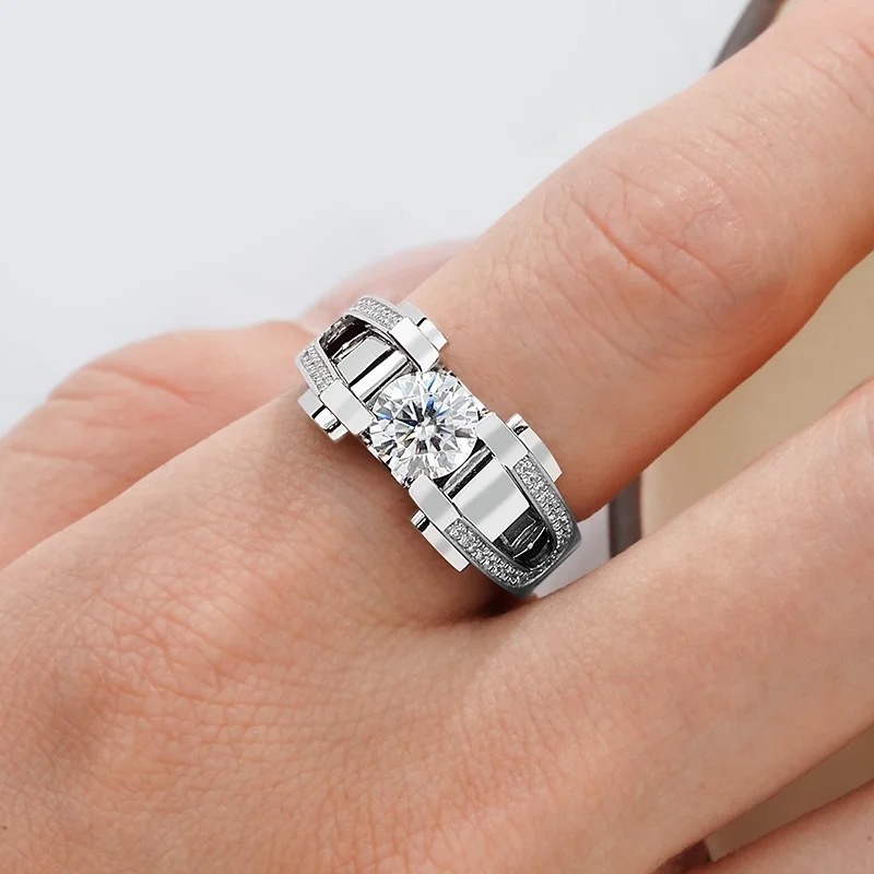 Men's 2 Carat Moissanite Wedding Ring in S925 Sterling Silver