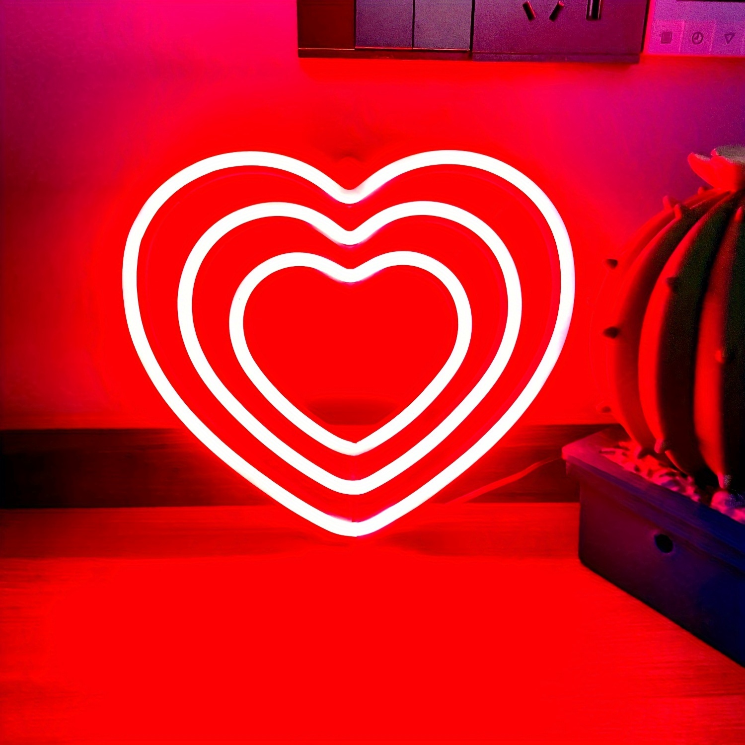1pc * Heart Neon Light, LED Light 9.44x8.1in Heart Light, Battery Or USB  Powered, Table And Wall LED Decorative Light, For Girls Room Proposal Anni