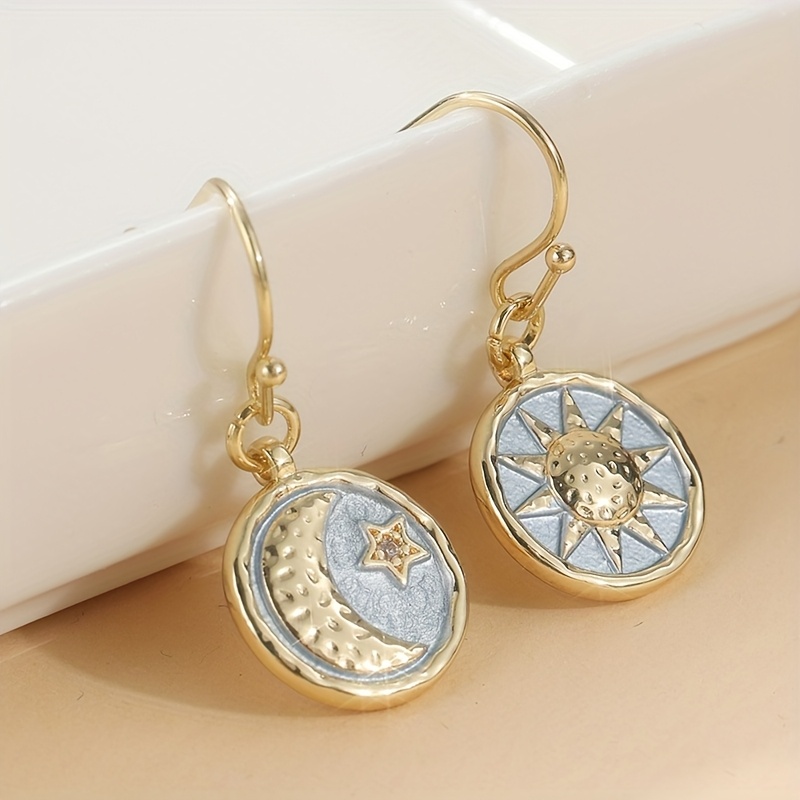 E-shop Vintage Kupfermaterial Handgeschnitzte Sonne Mond Ohrringe mit synthetischem Zirkonia Damen Bohemian Style Anhänger Ohrringe