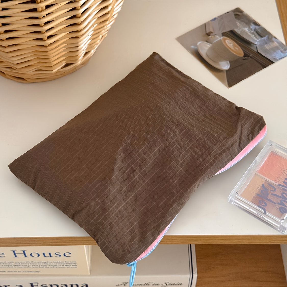 TEMU Nylon Color-block Storage Bag, Multi-functional Zipper Pouch For Cosmetics Skincare Small Items