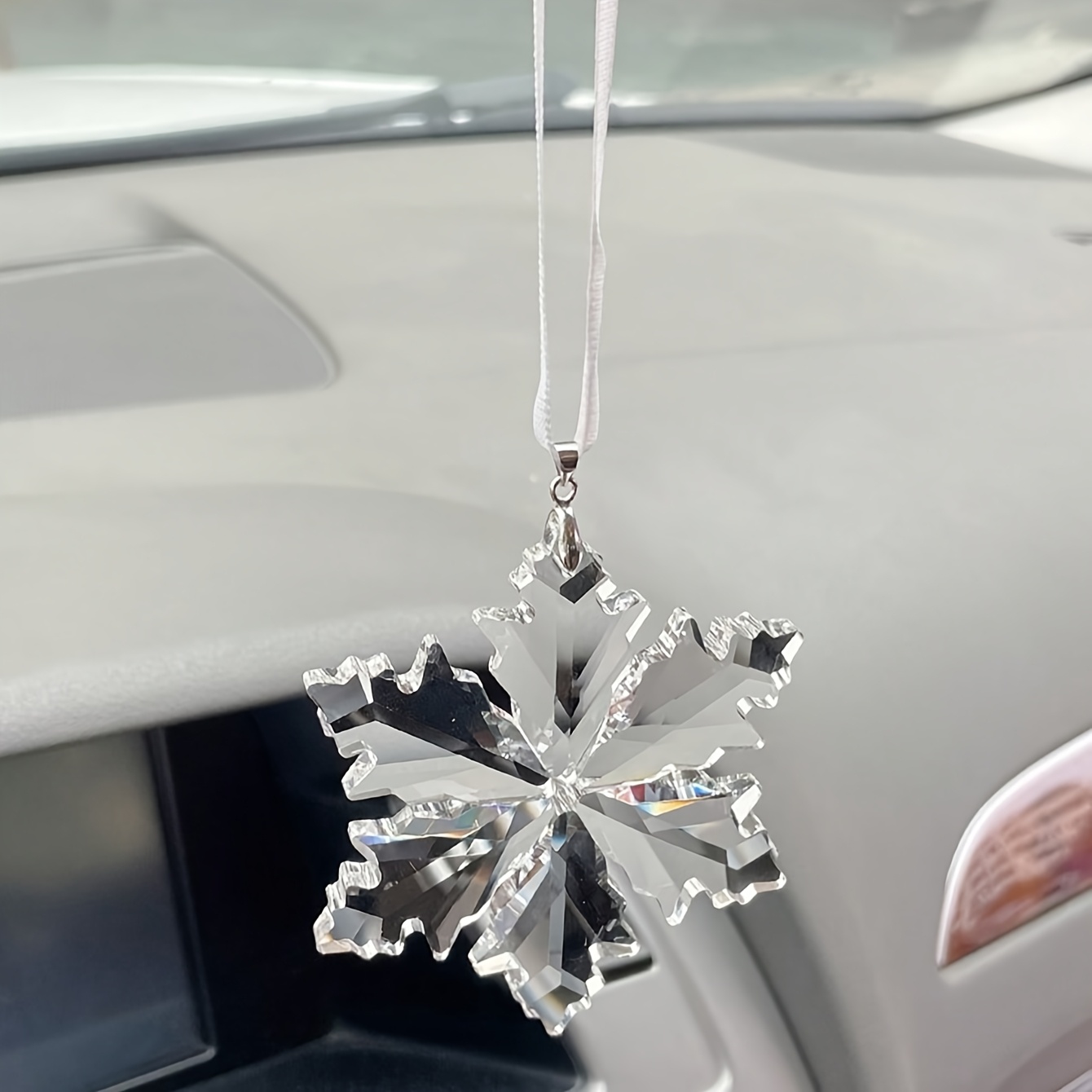 TEMU ルカーペンダント - キラキラスパークリング透明とチェーン、太陽をするのに最適でクリスマスギフトに、お祭りの装飾 | 素晴らしいルの雪の結晶オーナメント｜車用