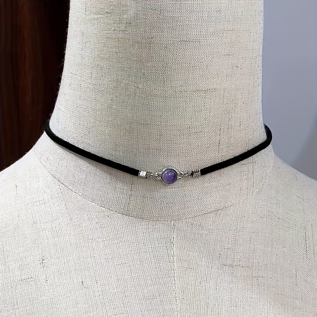 TEMU Un collar coreano negro de terciopelo adornado con piedra de luna, con un diseño geométrico vintage que es elegante, versátil, lindo, sexy e