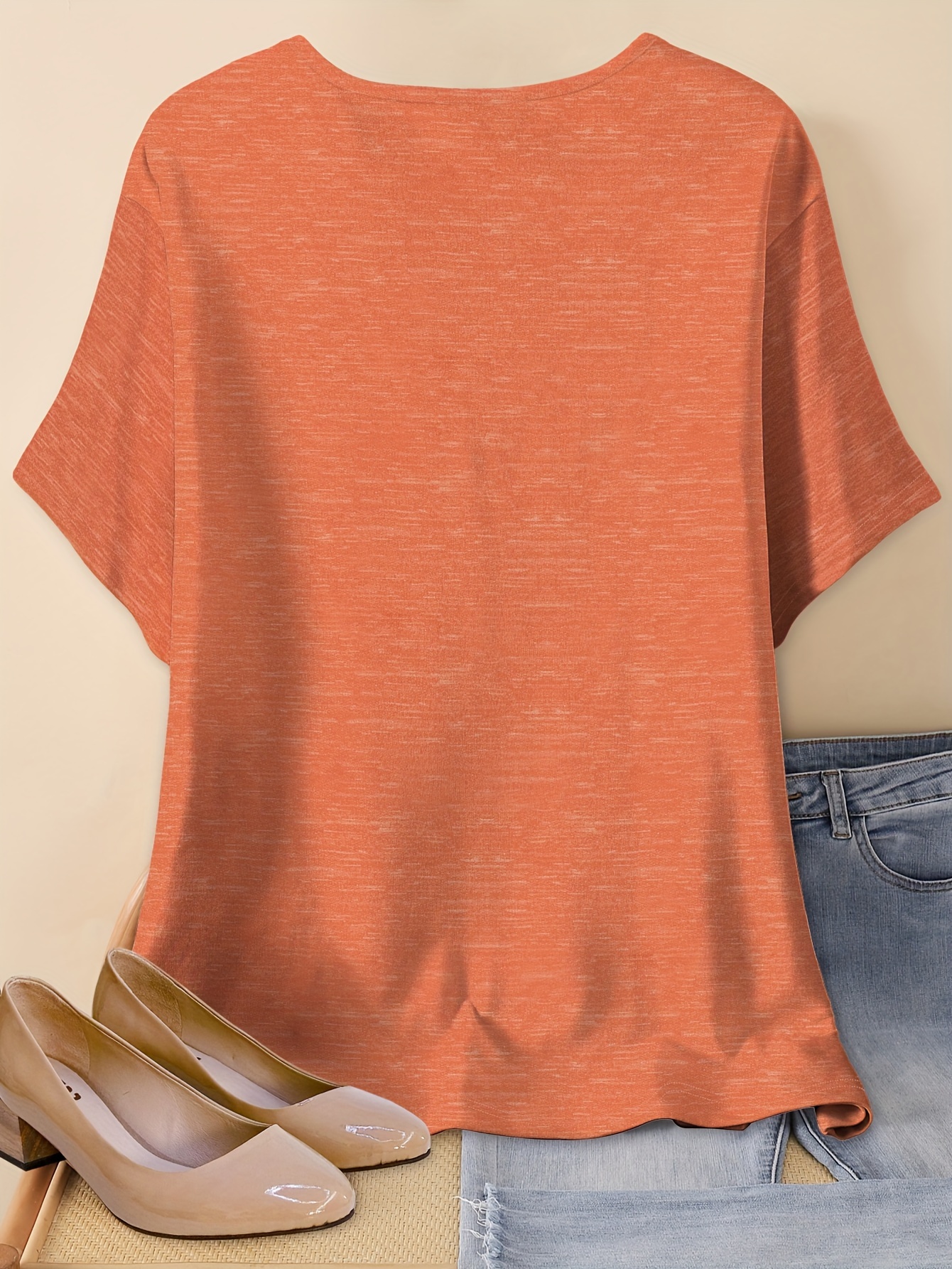 Plus Size Basic Solid Crew Neck T-Shirt, Casual Short Sleeve T-Shirt For Spring & Summer, Women's Plus Size Clothing