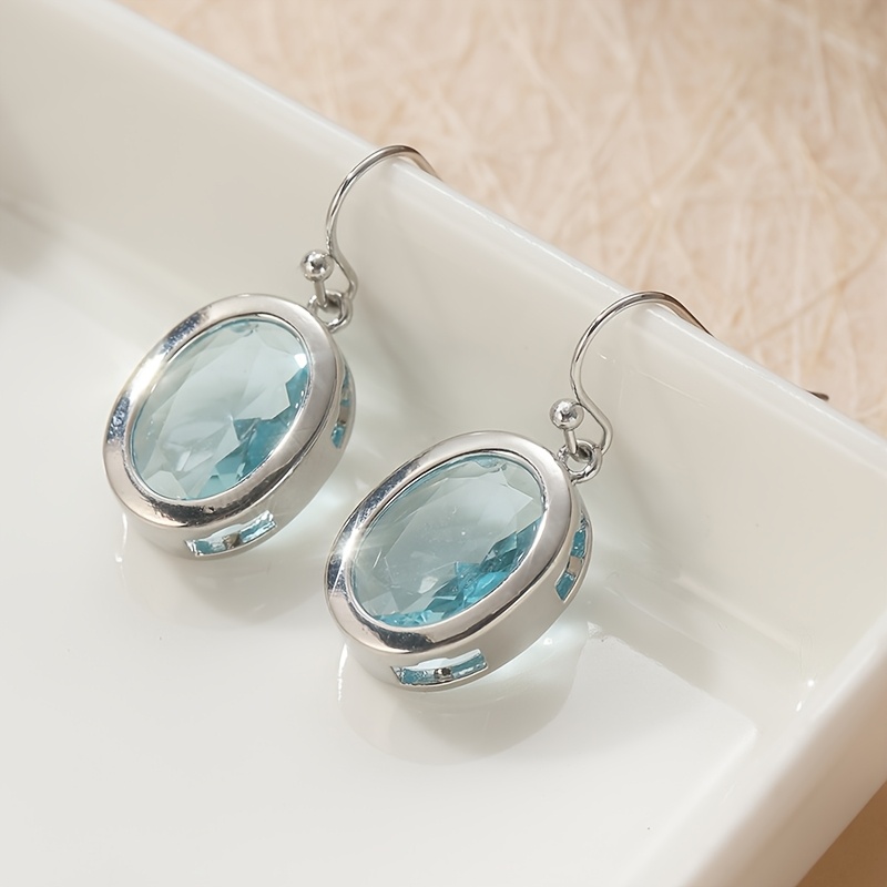 E-shop Modische silberfarbene ovale Meerblau Cubic Zirkonia Hängeohrringe, exquisite Party-Verlobungs-Ohrringe für Damen Schmuck