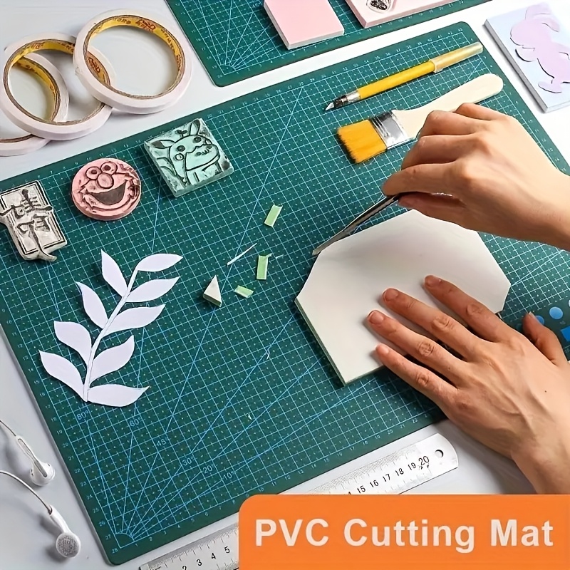 

A3/a4 Size Green Multifunctional Self- Cutting Mat, 0.9mm , Non-slip, For Diy, Paper Cutting, Craft Projects & Carving, Suitable For Crafting & Sewing Activities, Cutting Pad, Plastic Material