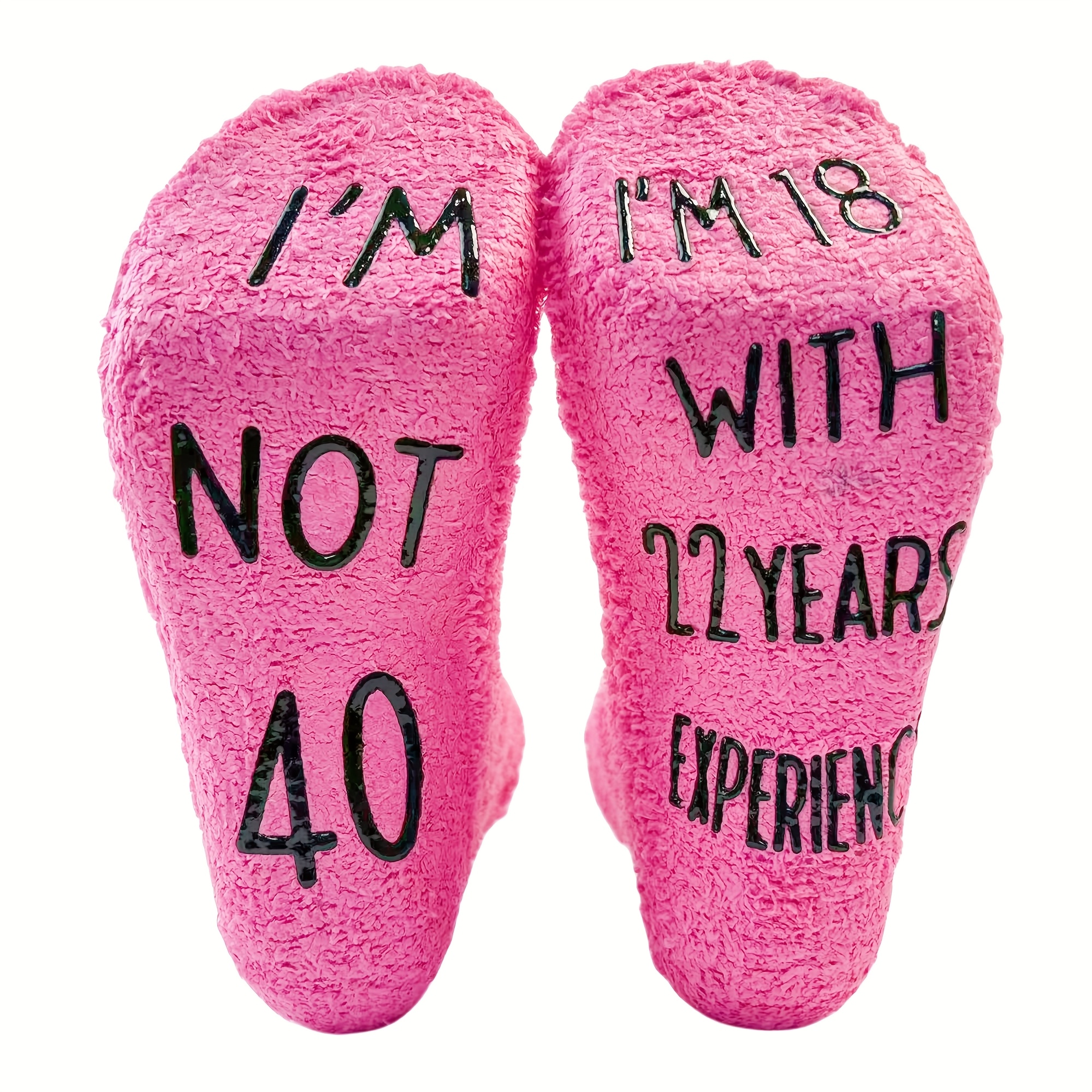 E-shop 1 Paar Unisex Bodenhausschuhe mit Korallenpunkten – Mit dem humorvollen Textdesign „Ich bin 18 mit 32 Jahren Erfahrung, nicht 50 Jahre alt“,