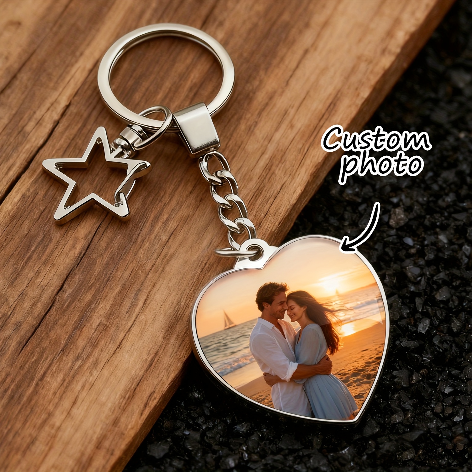 TEMU 1pc Personalized Photo Keychain, Alloy Heart-shaped Couple's Keys Holder For Pet Lovers, Birthday Or Valentine's Day Gift With Box – Unisex