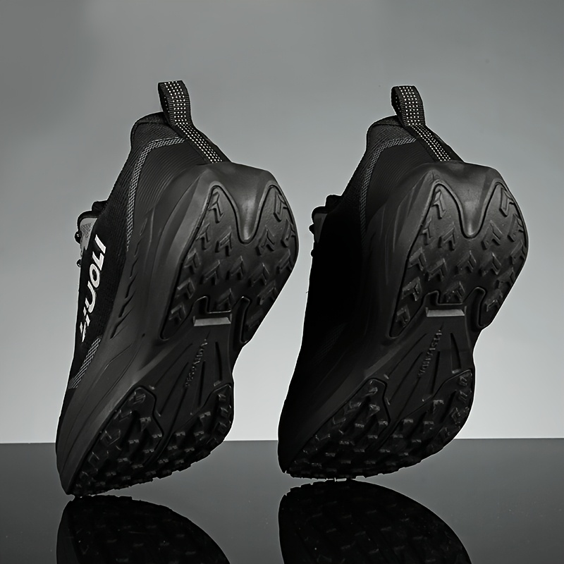 Spring New Lightweight Comfortable Breathable Casual Sports Shoes