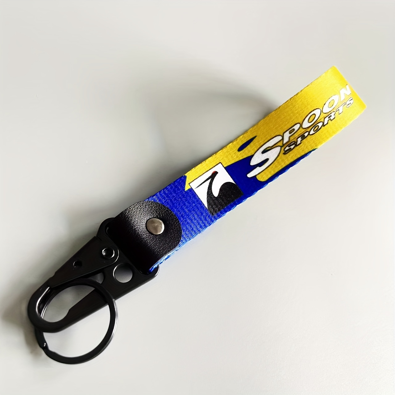 TEMU Llavero con colgante de nailon de 1 pieza con temática de de barril deportivo Spoon, cordón para llavero de estilo deportivo - Llavero para
