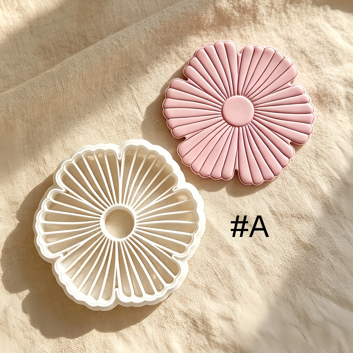 TEMU Cortador de arcilla extragrande con forma de rana y flor - Cortador de manualidades de plástico adecuado para organizar anillos, almacenar