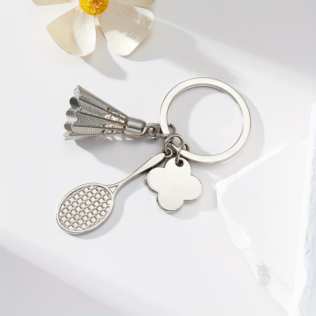 TEMU 1pc Custom Simulation Badminton Keychain Sports Games Small Gift Souvenir Racket Competition Souvenir Small Gift